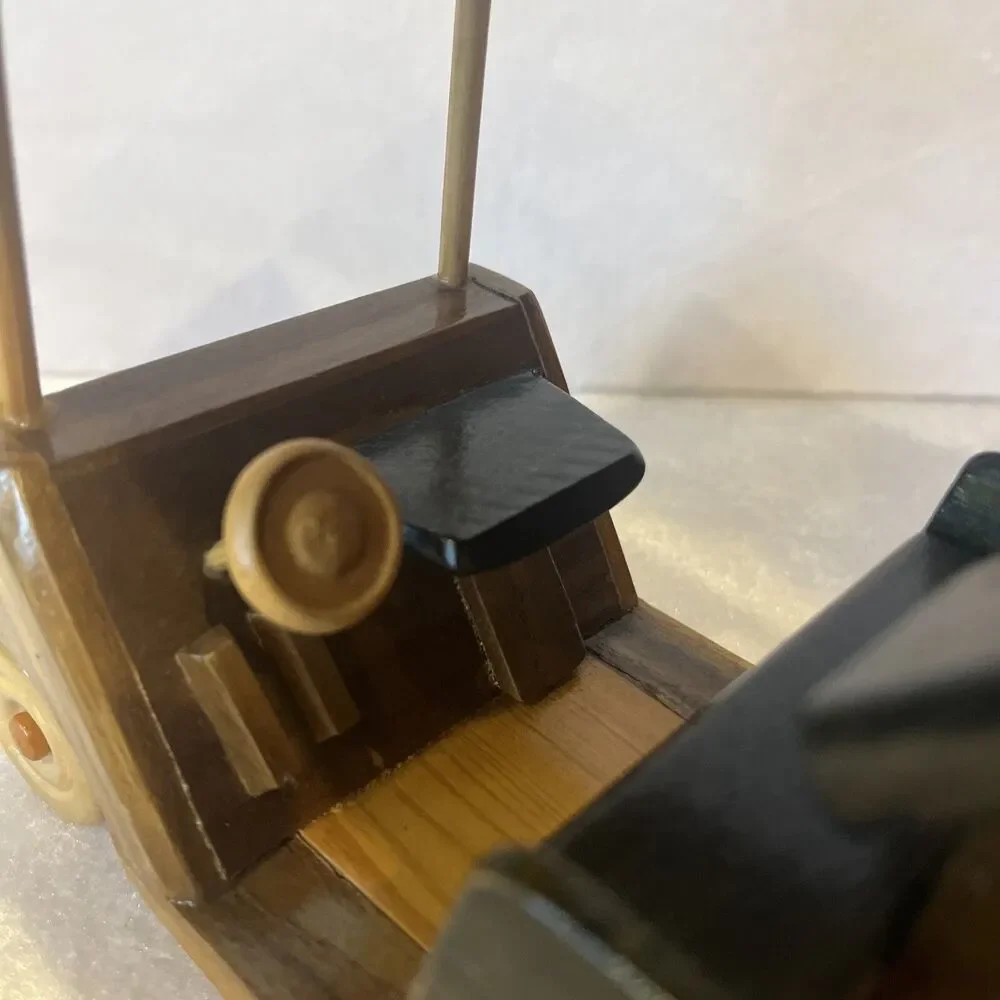 wooden golf cart rolling wheels pegs desktop golf decor
